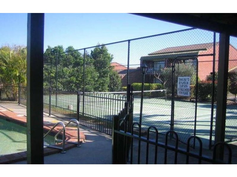 9/4 Amie Court, Springwood QLD 4127