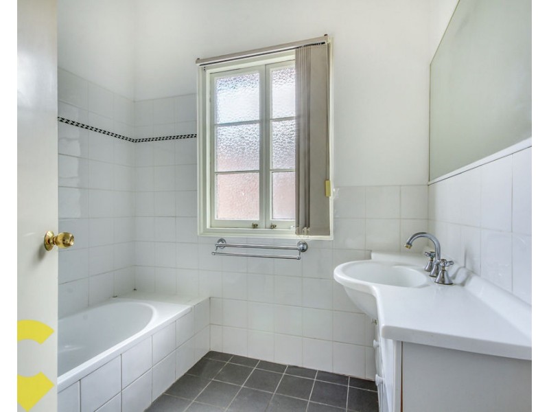 134 Chester Road, Annerley QLD 4103