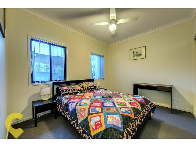 69 Palgrave Street, Tingalpa QLD 4173