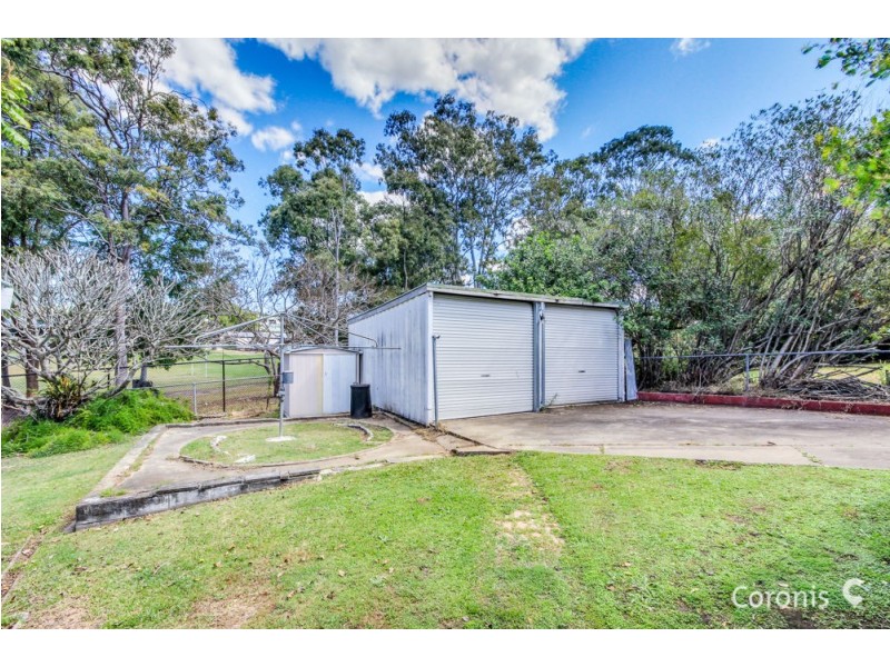 11 RISLEY STREET, Carina QLD 4152