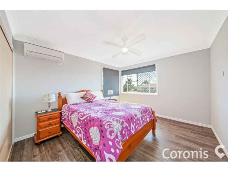 13 Poinsettia Cresent, Calamvale QLD 4116