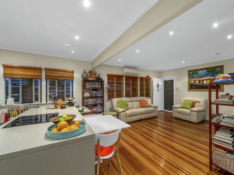 56 Chataway Street, Carina Heights QLD 4152