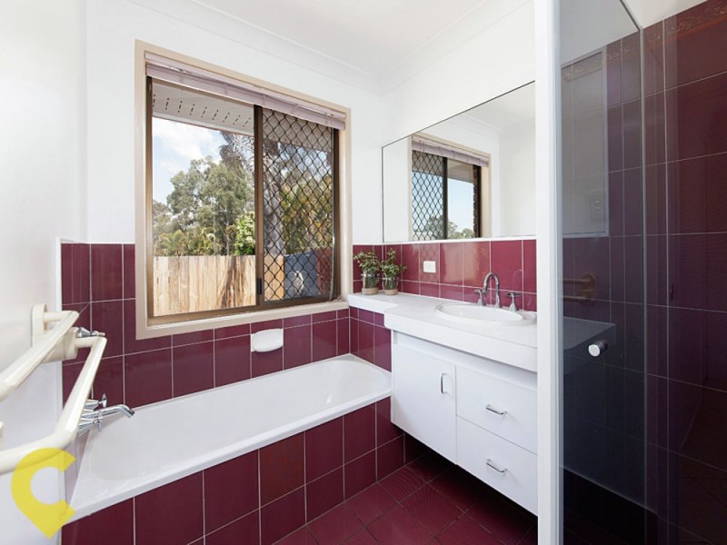 71 Greenwood Street, Wishart QLD 4122