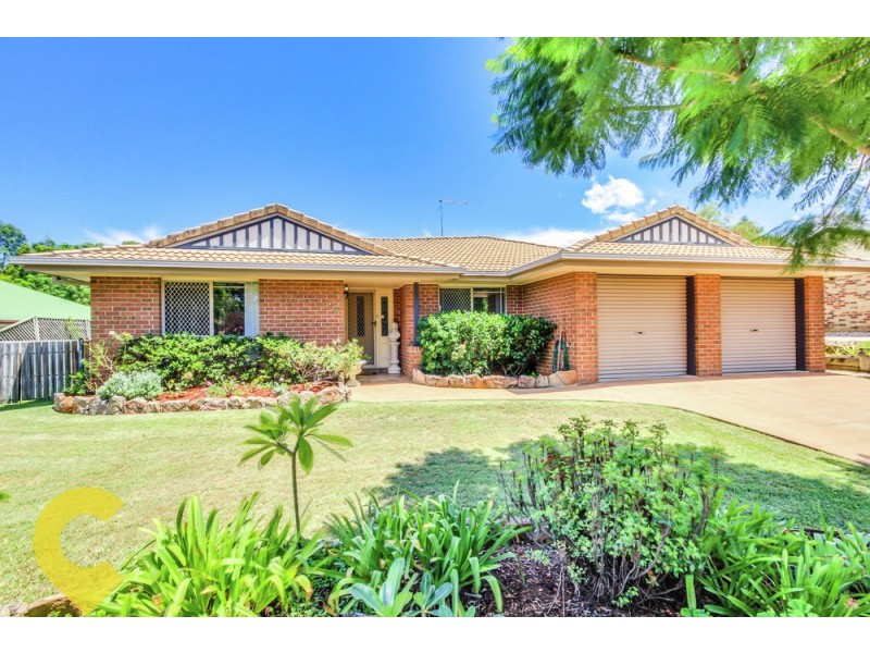 10 Carinyan Drive, Birkdale QLD 4159