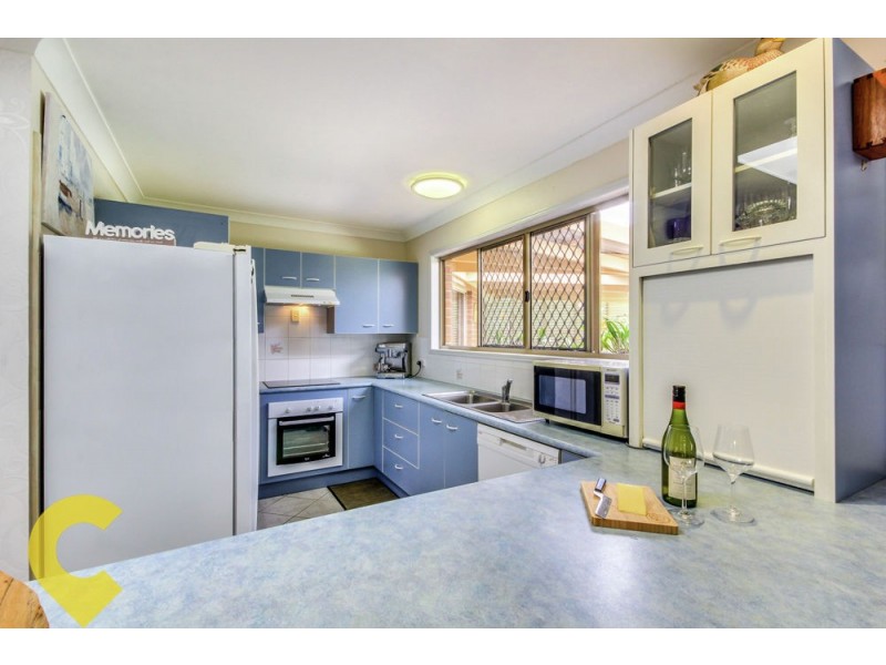 10 Carinyan Drive, Birkdale QLD 4159