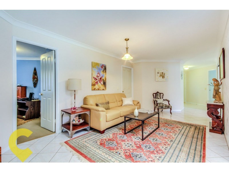 10 Carinyan Drive, Birkdale QLD 4159