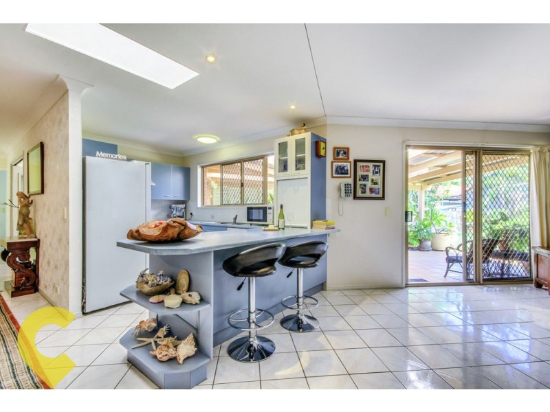 10 Carinyan Drive, Birkdale QLD 4159