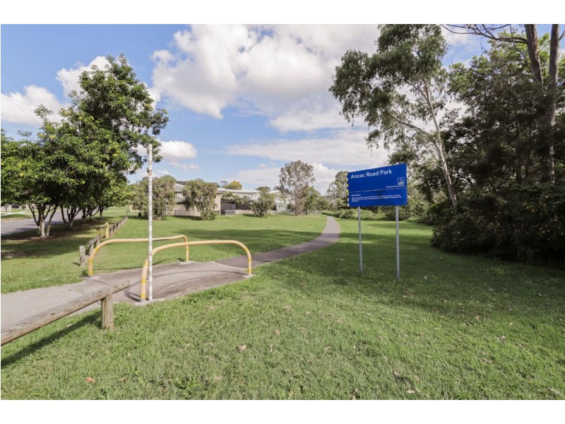 48 Anzac Road, Carina Heights QLD 4152