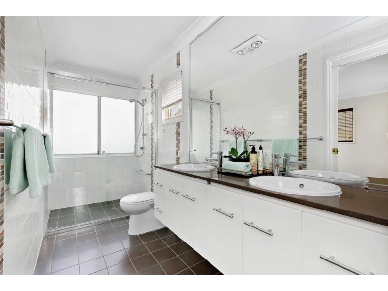 44 Bendena Terrace, Carina Heights QLD 4152