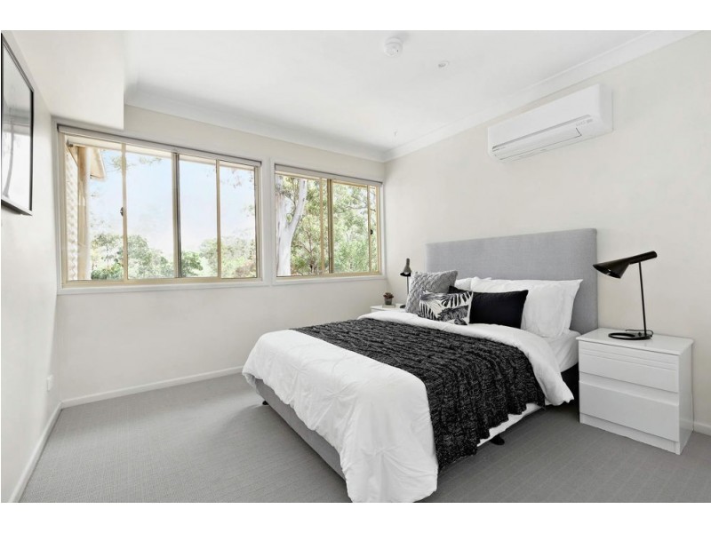 44 Bendena Terrace, Carina Heights QLD 4152