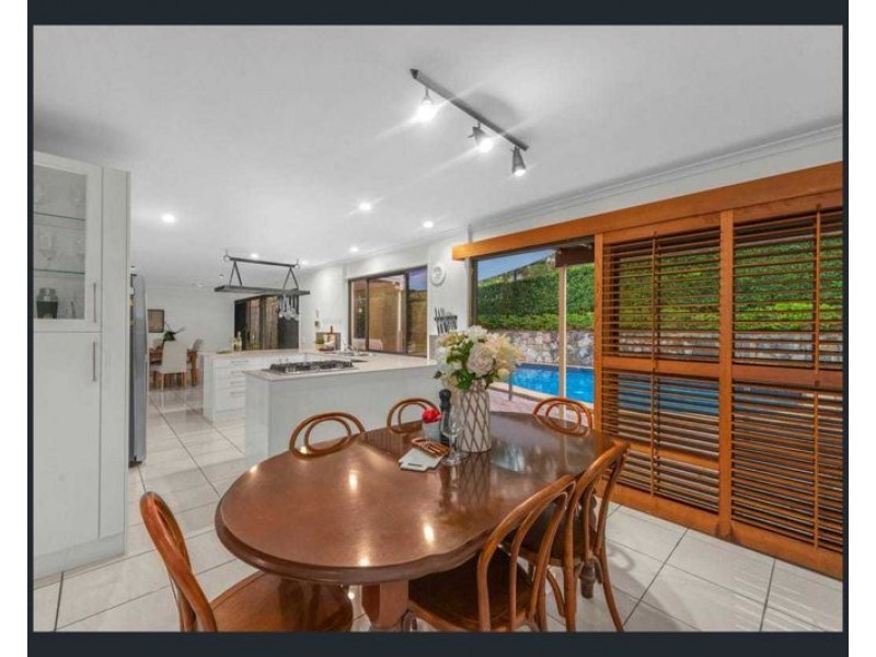 9 Birrilee Street, Carina Heights QLD 4152