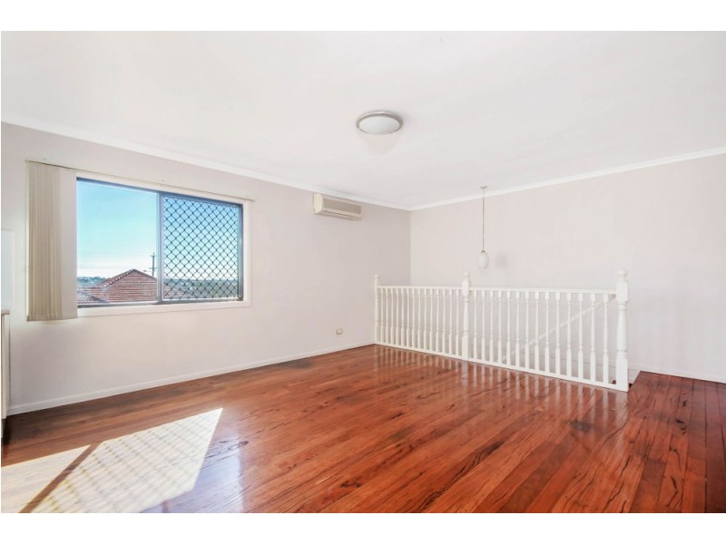 3/8 Cambridge Street, Carina Heights QLD 4152