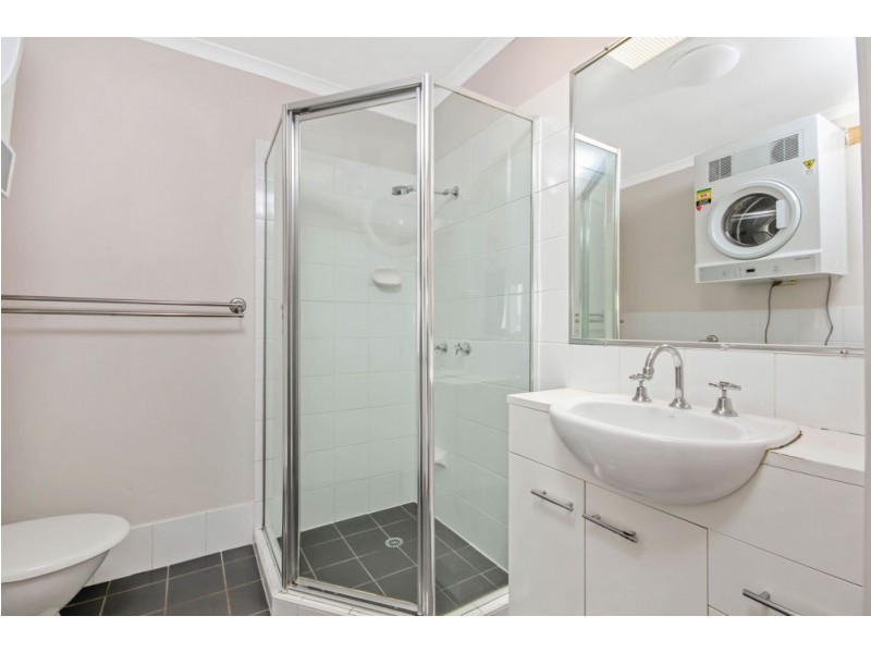 3/8 Cambridge Street, Carina Heights QLD 4152