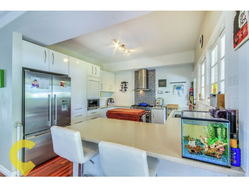 23 Thomas Street, Camp Hill QLD 4152