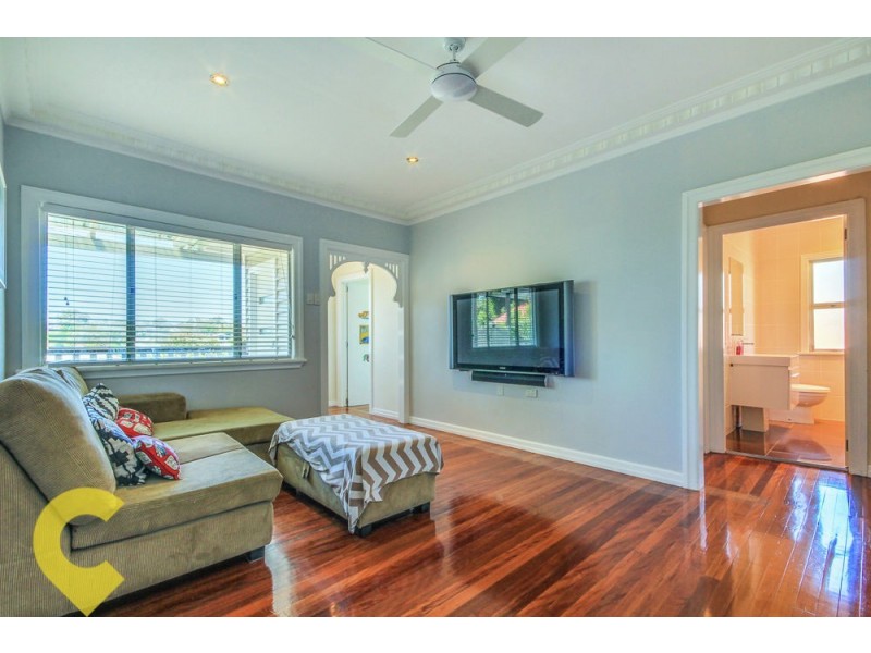 23 Thomas Street, Camp Hill QLD 4152