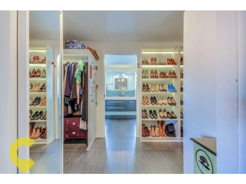 23 Thomas Street, Camp Hill QLD 4152