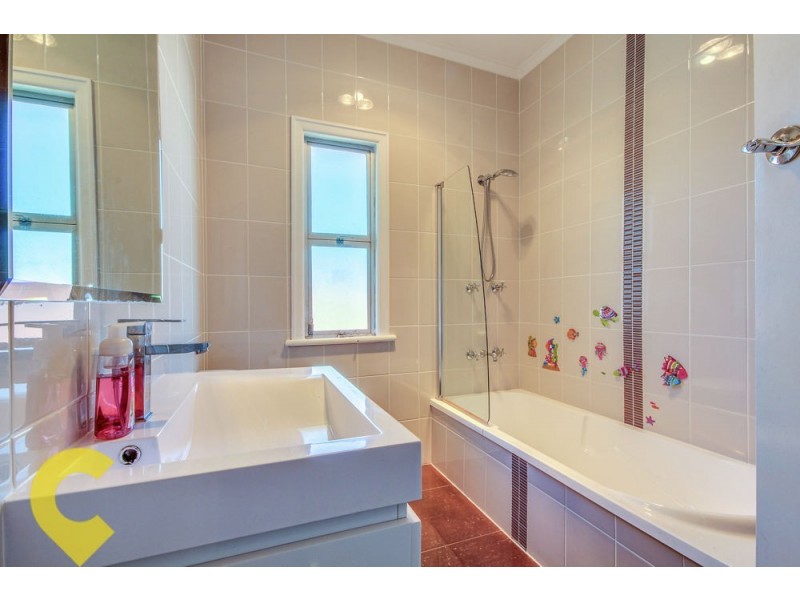 23 Thomas Street, Camp Hill QLD 4152