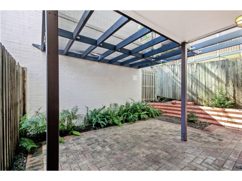 2/45 Herston Road, Kelvin Grove QLD 4059