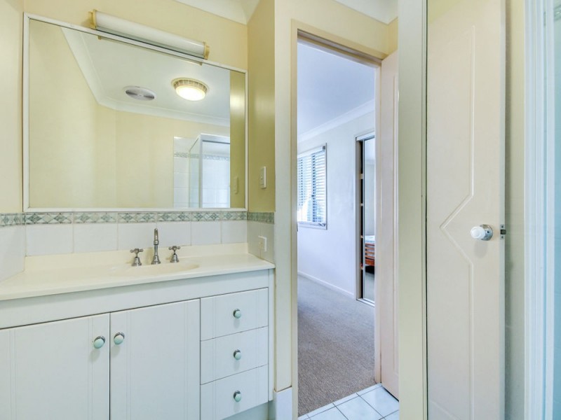 11/16 Hill Crescent, Carina Heights QLD 4152