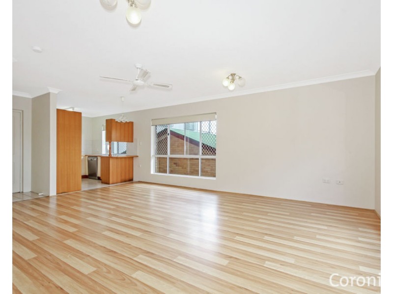 1/51 Jones Road, Carina QLD 4152