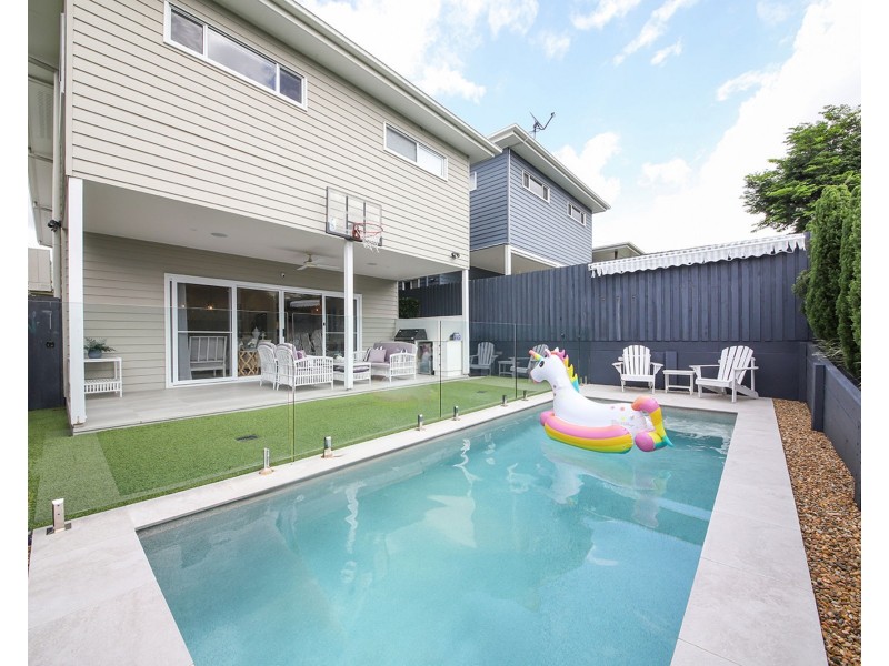 96 Mons Road, Carina Heights QLD 4152