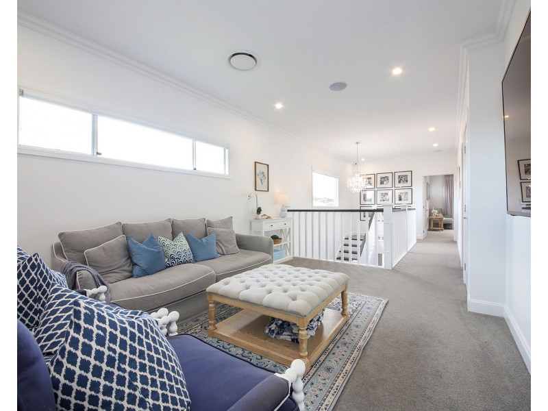 96 Mons Road, Carina Heights QLD 4152