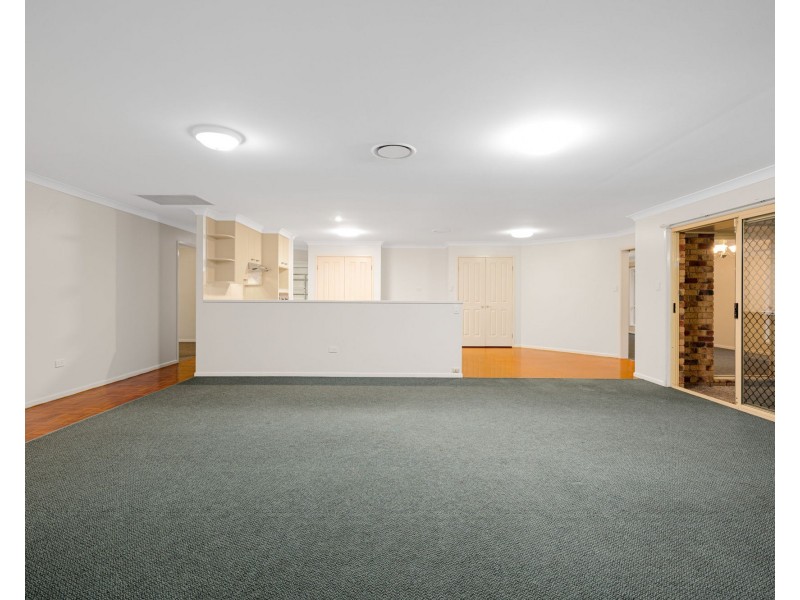 24 Olivia Drive, Carina Heights QLD 4152