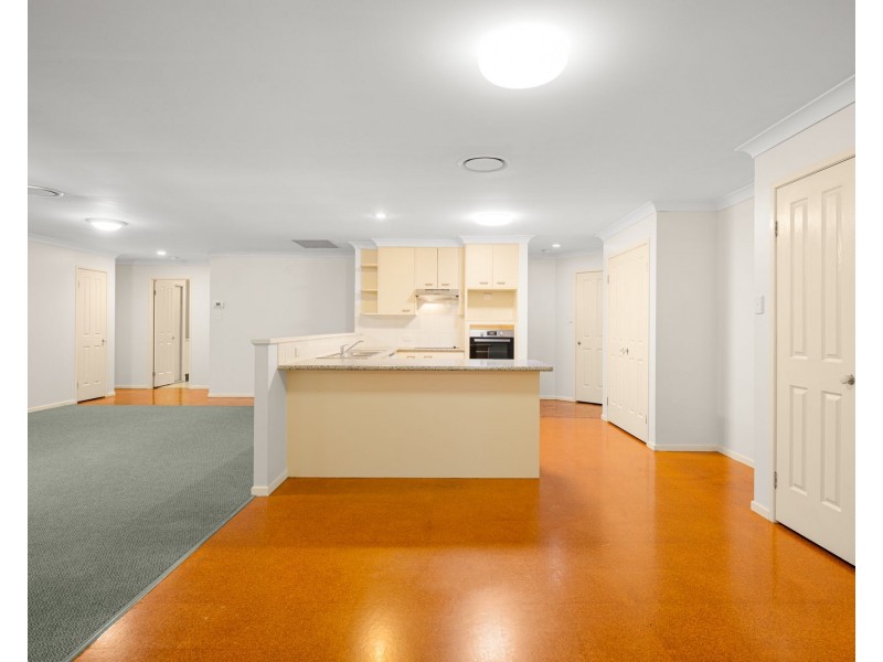 24 Olivia Drive, Carina Heights QLD 4152