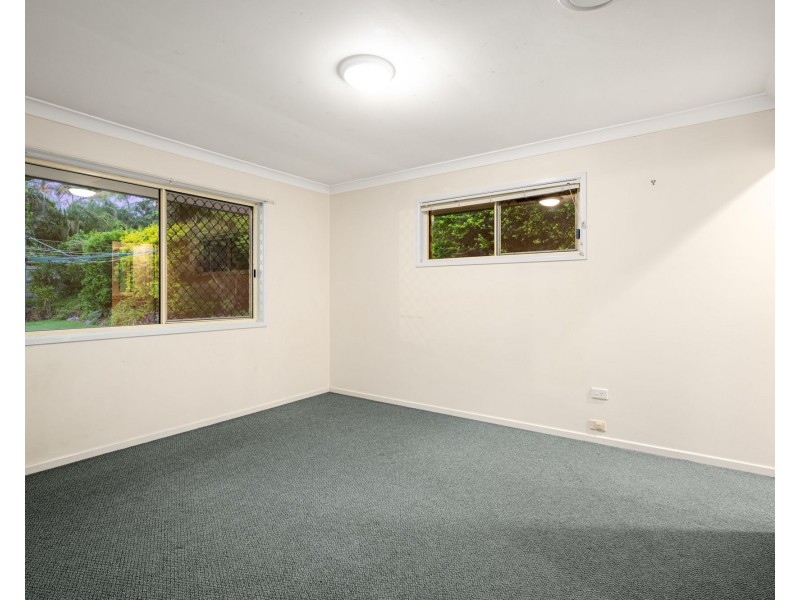 24 Olivia Drive, Carina Heights QLD 4152