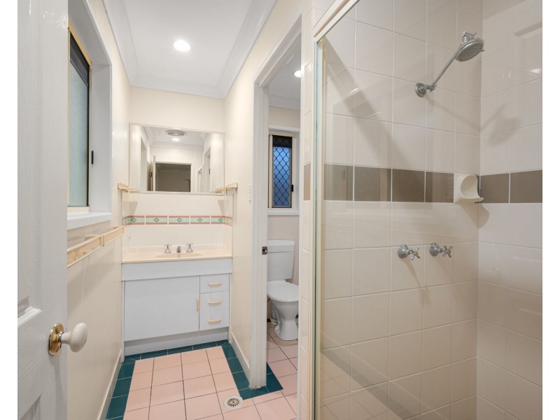 24 Olivia Drive, Carina Heights QLD 4152