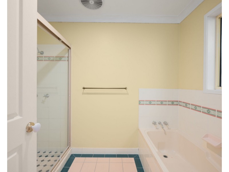 24 Olivia Drive, Carina Heights QLD 4152