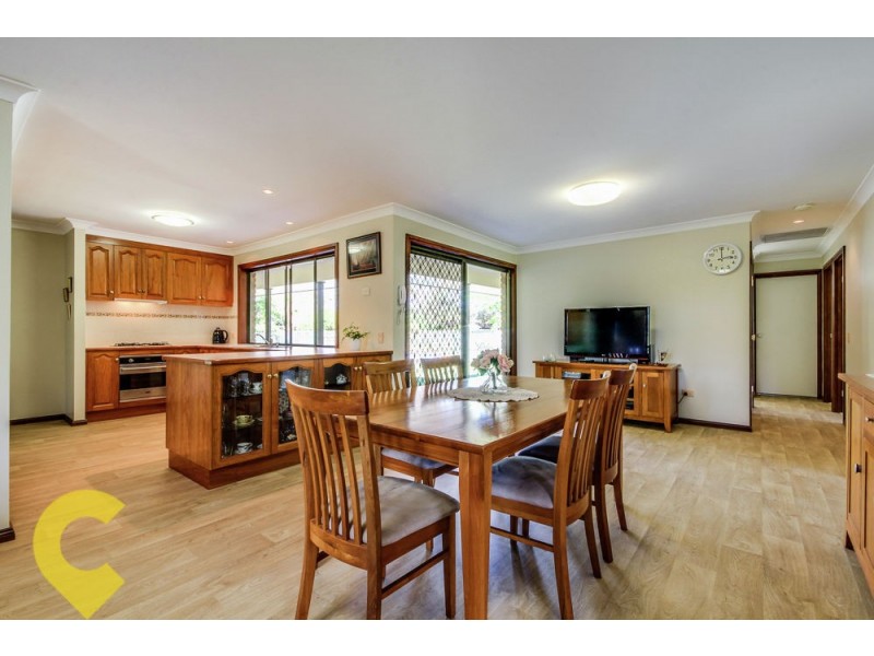 82-84 Paradise Road, Forestdale QLD 4118
