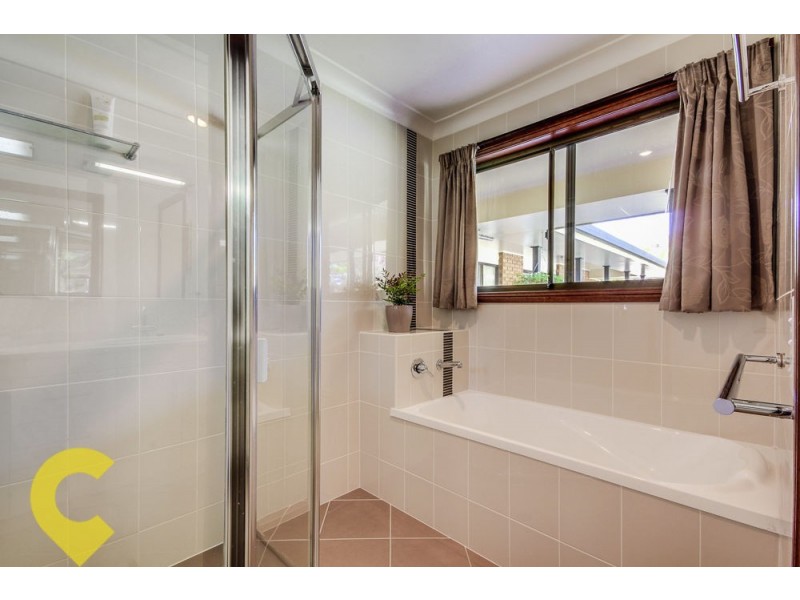 82-84 Paradise Road, Forestdale QLD 4118