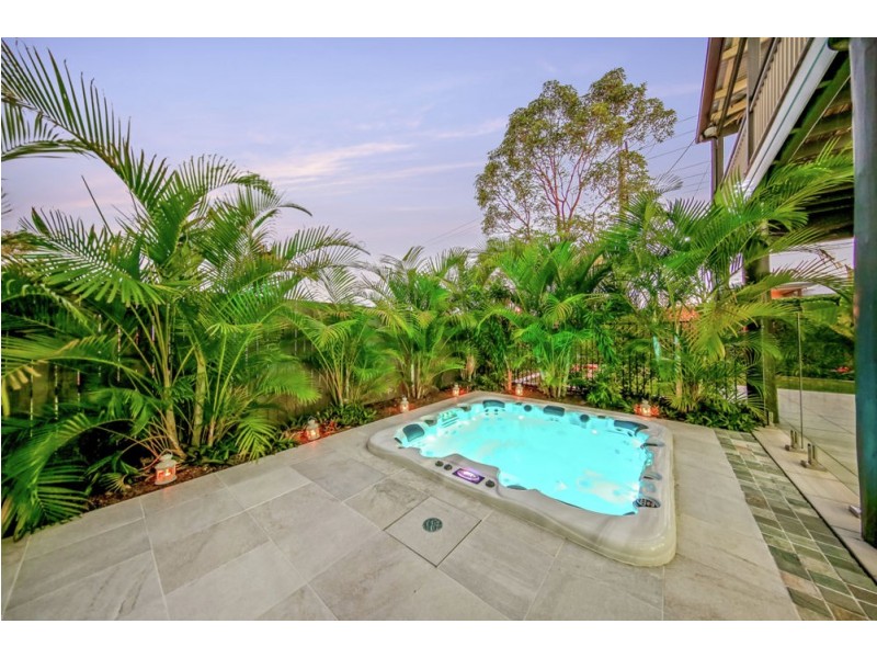 116 Salonica Road, Carina Heights QLD 4152