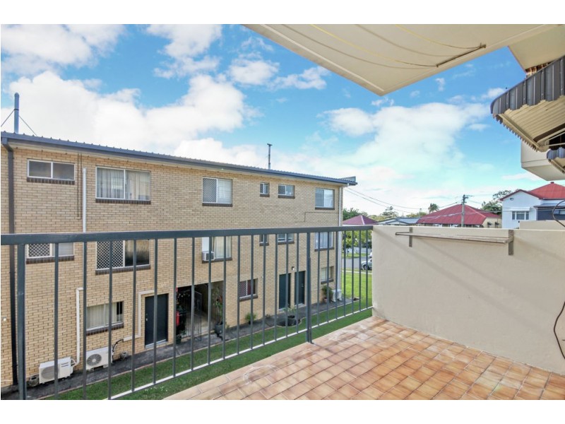 2/51 Burrai Street, Morningside QLD 4170