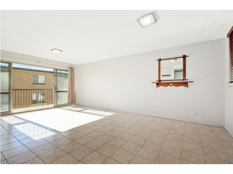 2/51 Burrai Street, Morningside QLD 4170