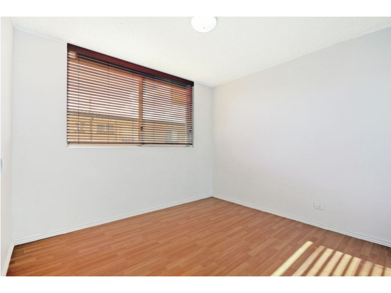 2/51 Burrai Street, Morningside QLD 4170