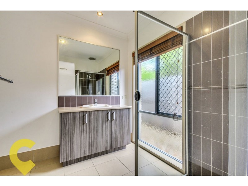 4 Paperbark Place, Wakerley QLD 4154