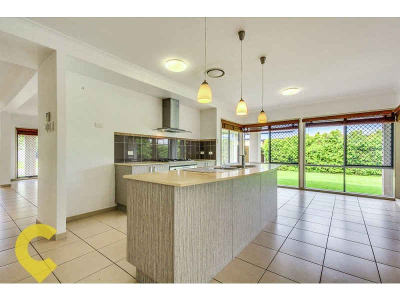 4 Paperbark Place, Wakerley QLD 4154