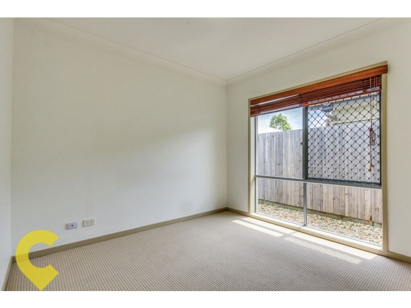 4 Paperbark Place, Wakerley QLD 4154