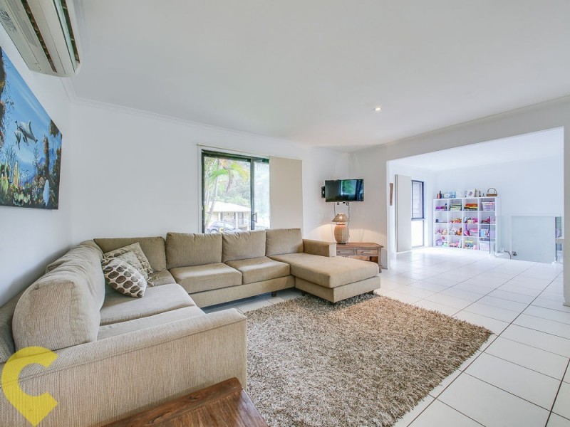 14 Passchendaele Street, Tarragindi QLD 4121