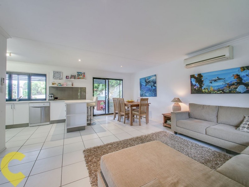 14 Passchendaele Street, Tarragindi QLD 4121