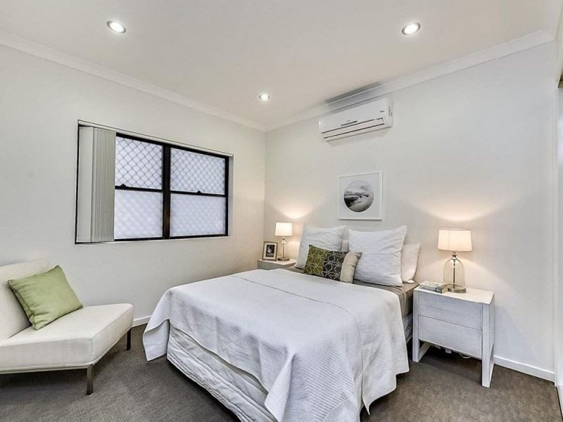 2/45 Hill Crescent, Carina Heights QLD 4152