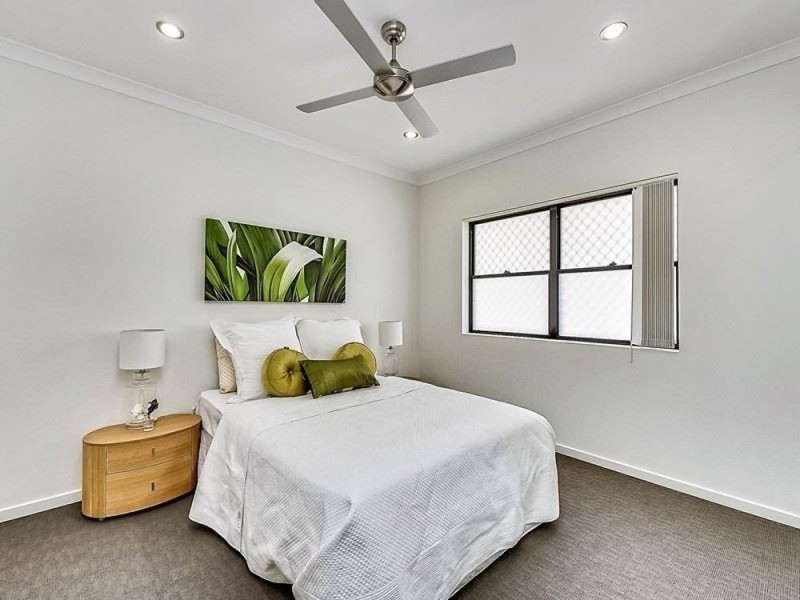 2/45 Hill Crescent, Carina Heights QLD 4152
