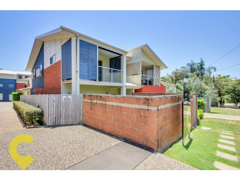 2/71 Anzac Road, Carina QLD 4152