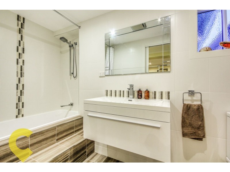 165 Creek Road, Mount Gravatt East QLD 4122