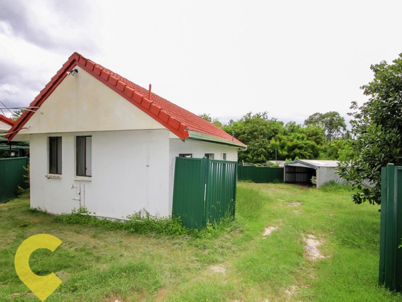 15 Glen Eagle Court, Redbank Plains QLD 4301