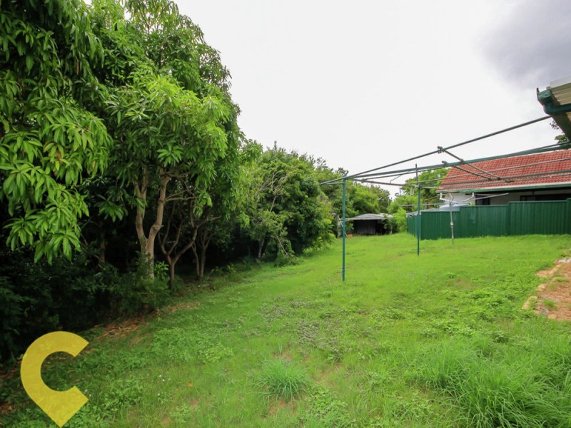 15 Glen Eagle Court, Redbank Plains QLD 4301
