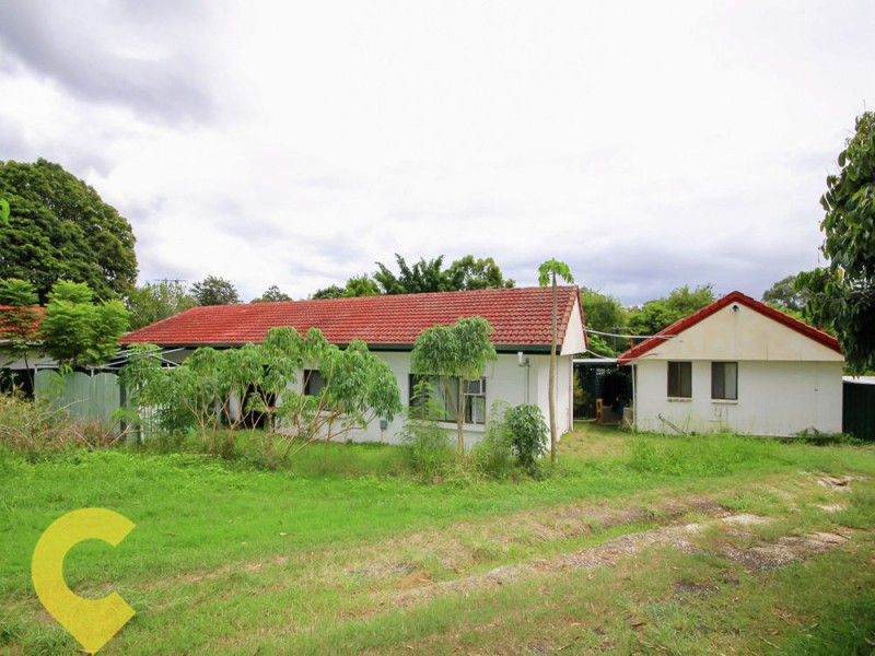 15 Glen Eagle Court, Redbank Plains QLD 4301