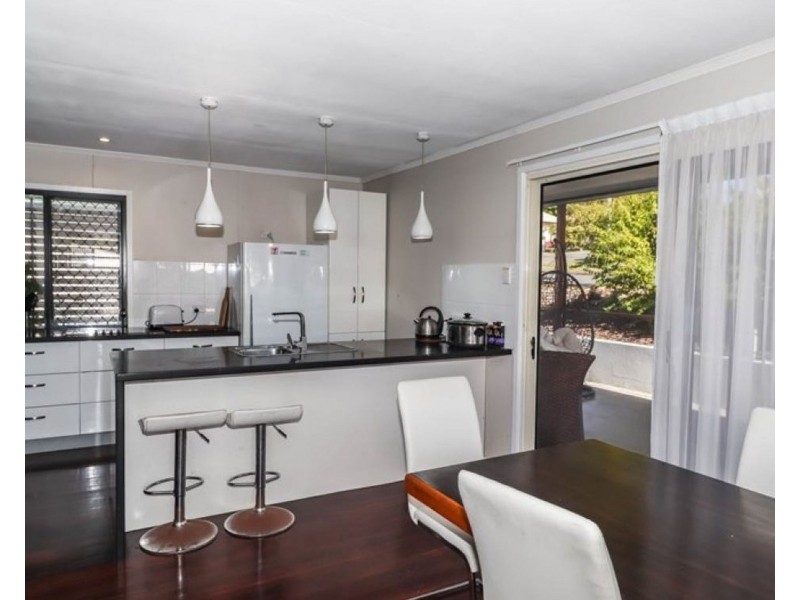 19 Laurie Street, Carina Heights QLD 4152